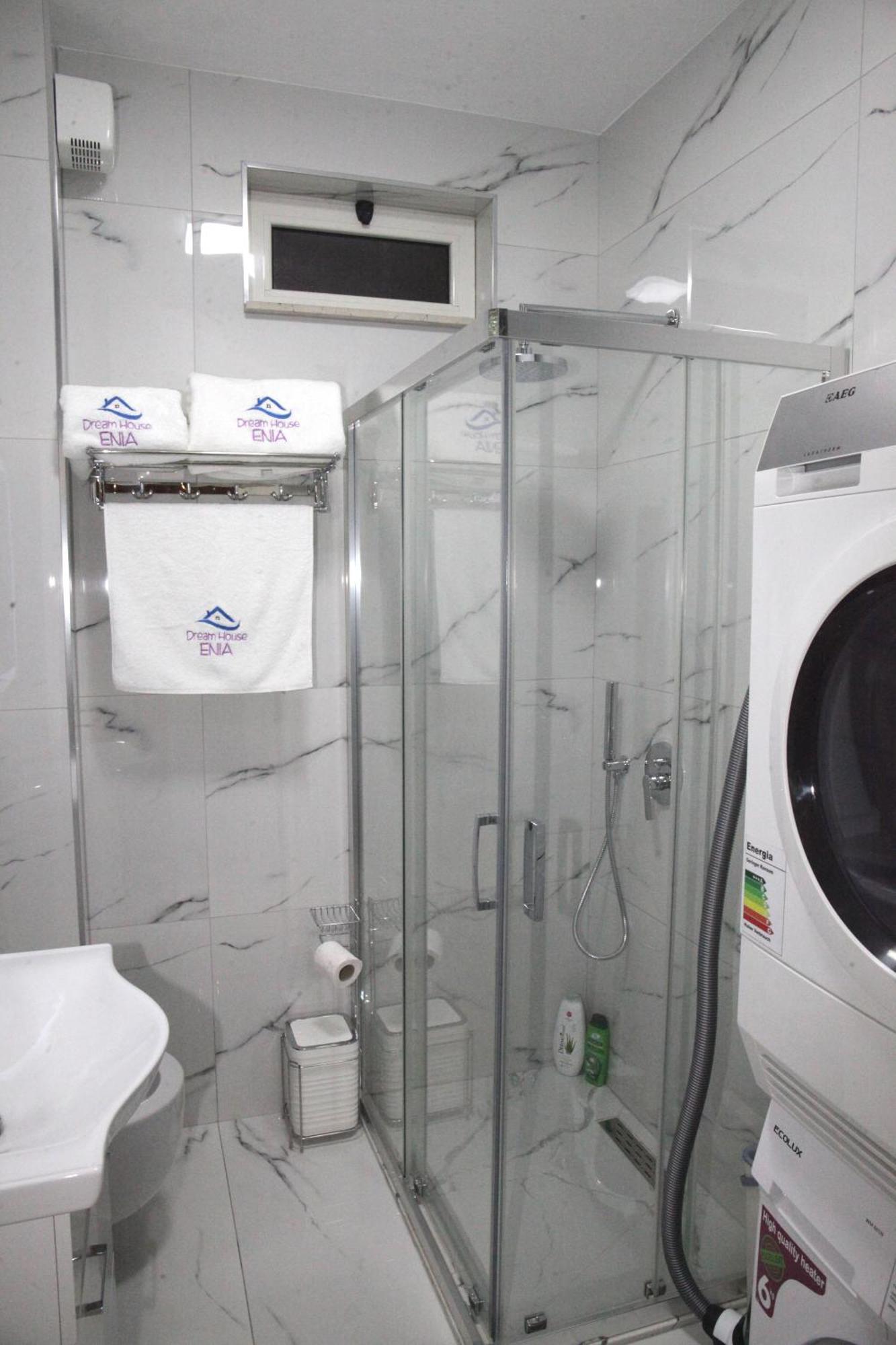 Dream House Enia 2 Apartment Shkoder Bagian luar foto